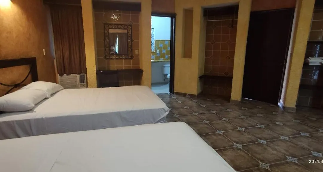 Alux Rooms-1