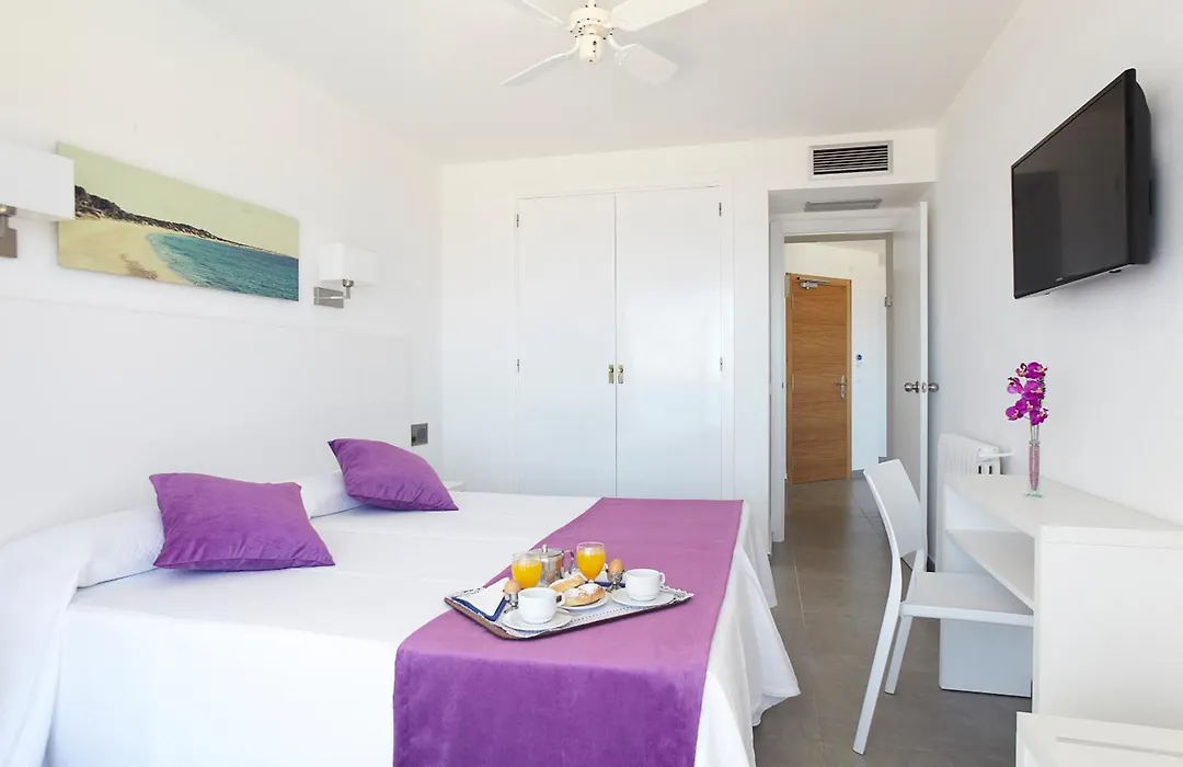 Aparthotel Nereida-1