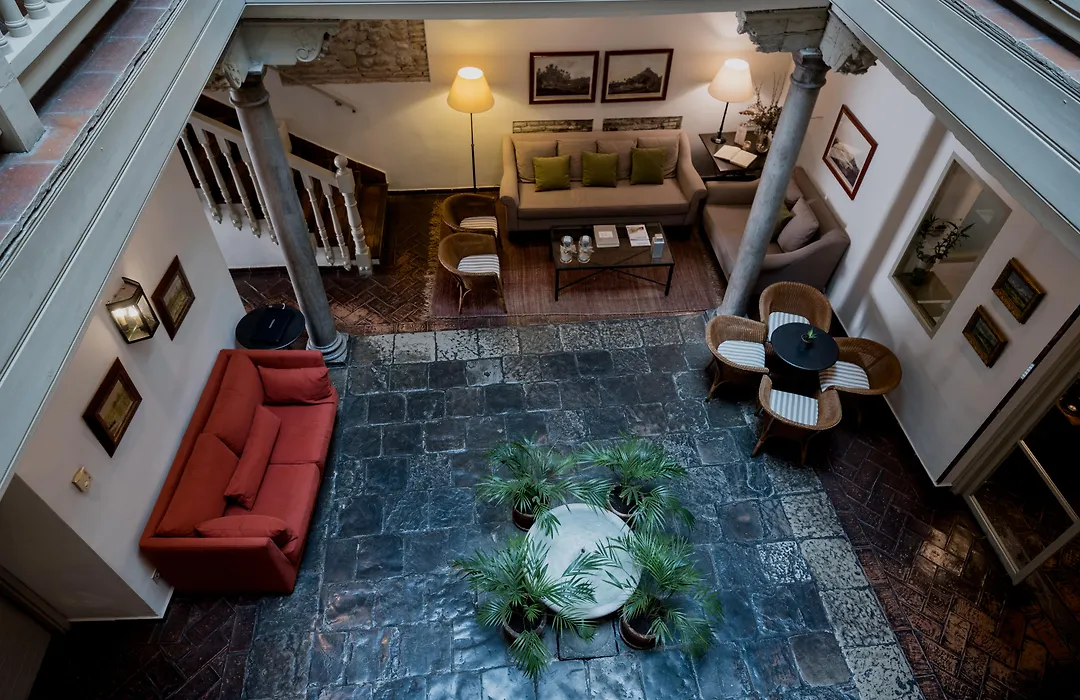 Palacio De Los Navas-1