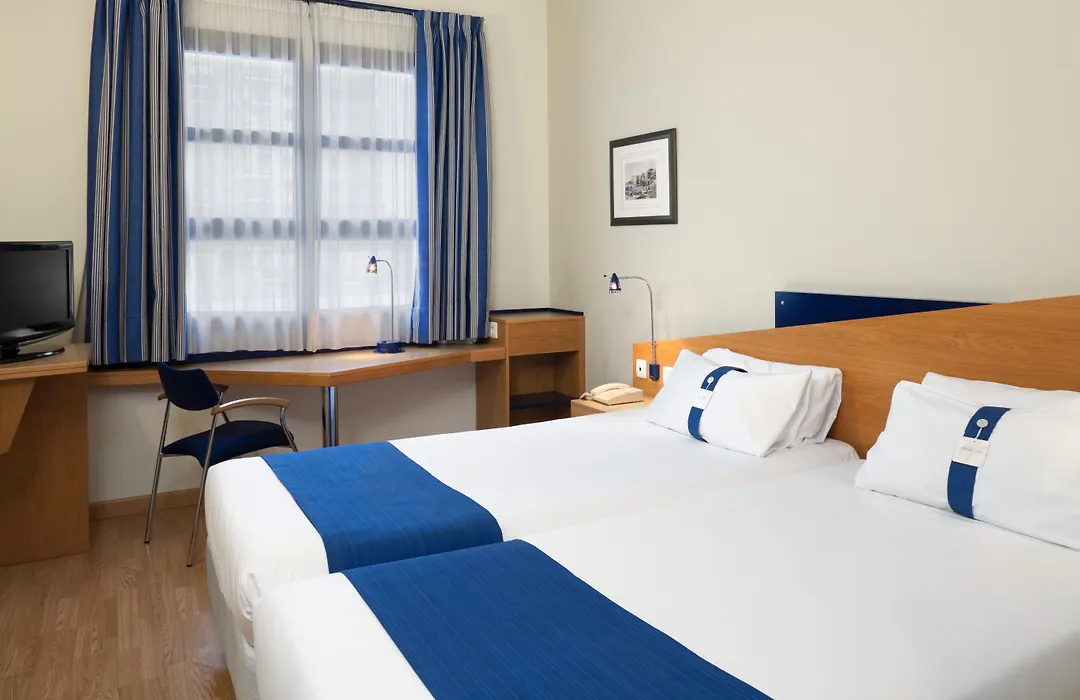 Holiday Inn Express Ciudad De Las Ciencias By Ihg-1