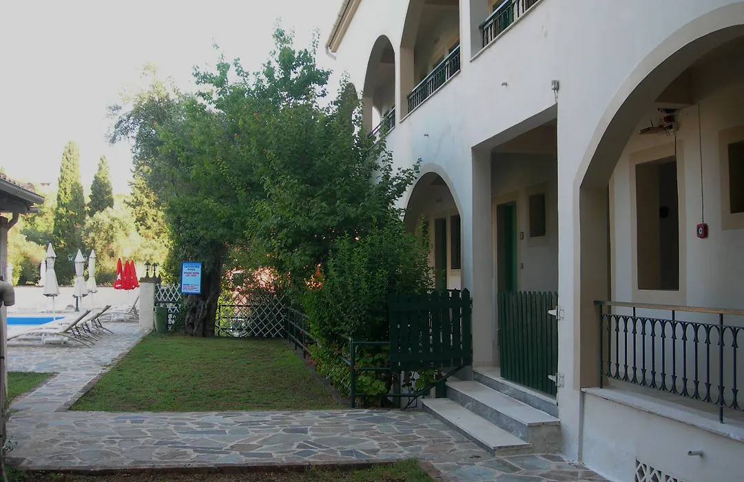 Villa Karmar Hotel Apartments-1
