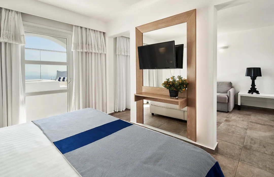 Aressana Spa Hotel & Suites - Small Luxury Hotels Of The World-1
