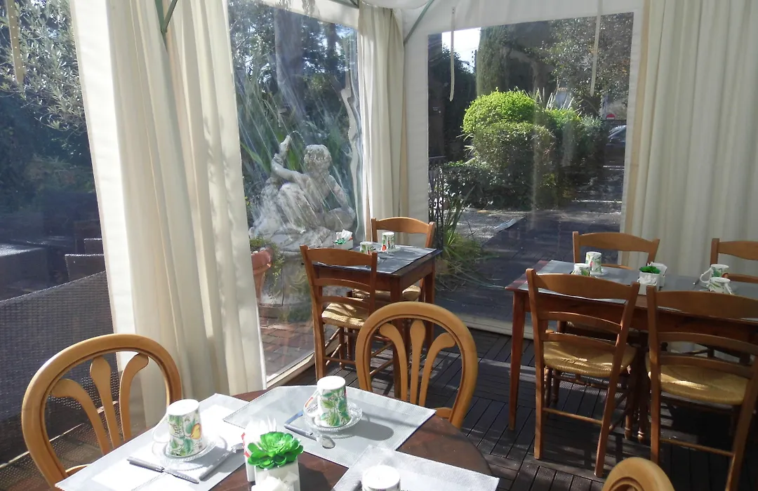 Hotel Le Pre Catelan-1