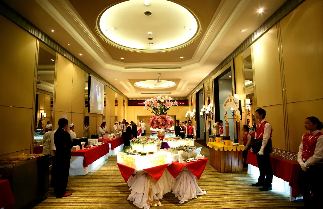 Baiyoke Sky Hotel-1