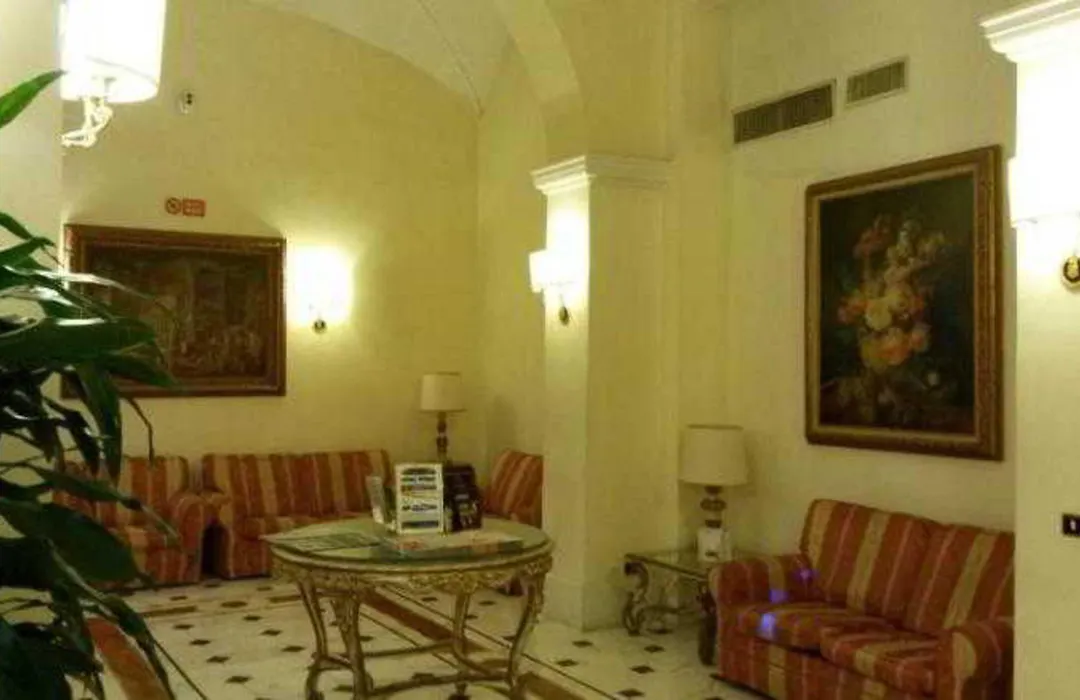 Raeli Hotel Archimede-1