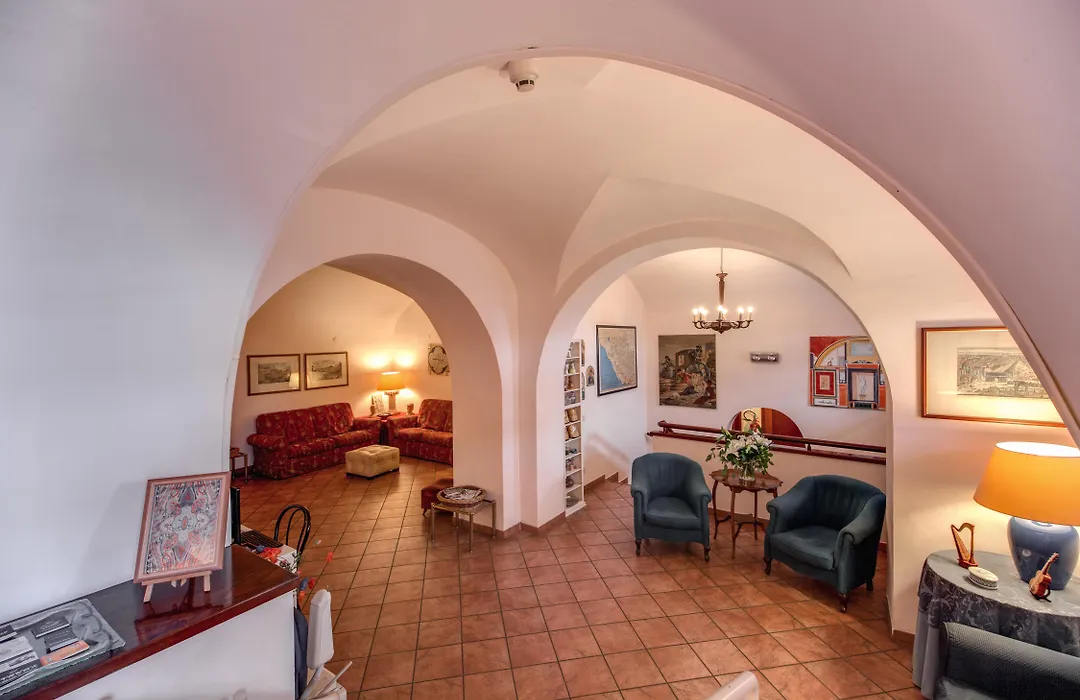 Hotel Corona-1