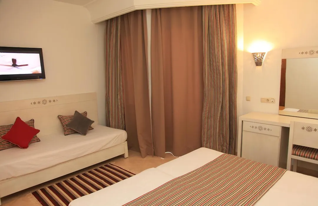 Hotel Menara-1
