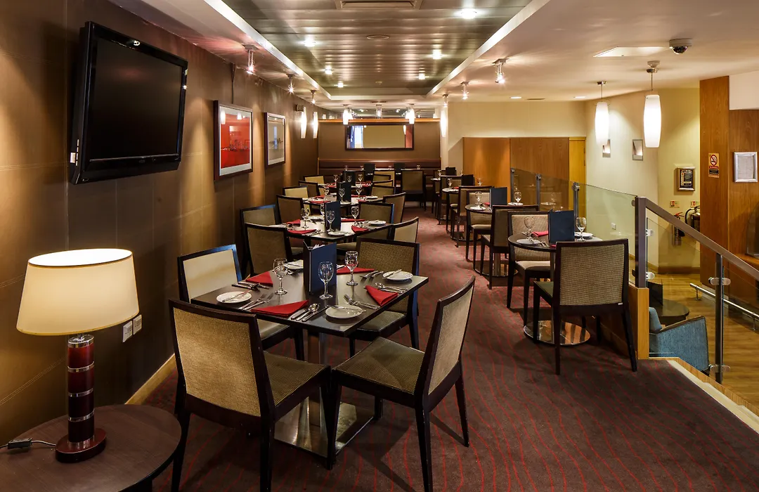 Mercure Glasgow City Hotel-1