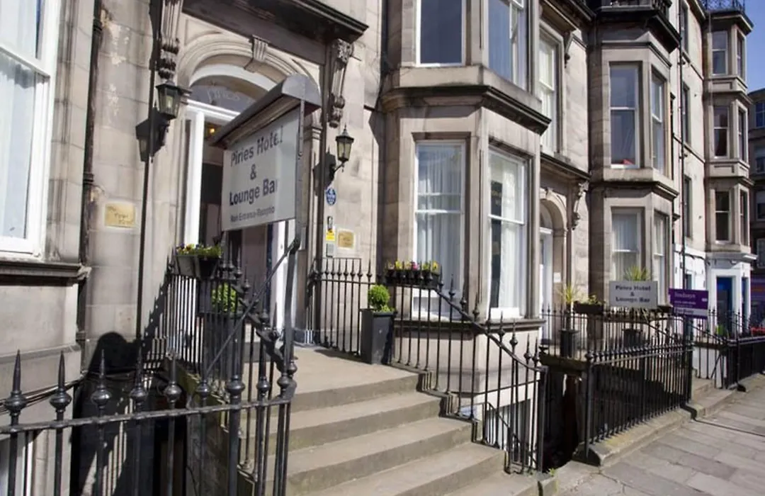Piries Hotel-1