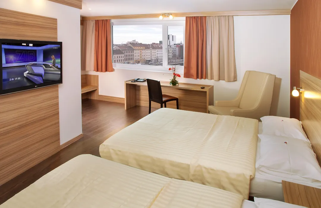 Leonardo Hotel Vienna Schoenbrunn-1