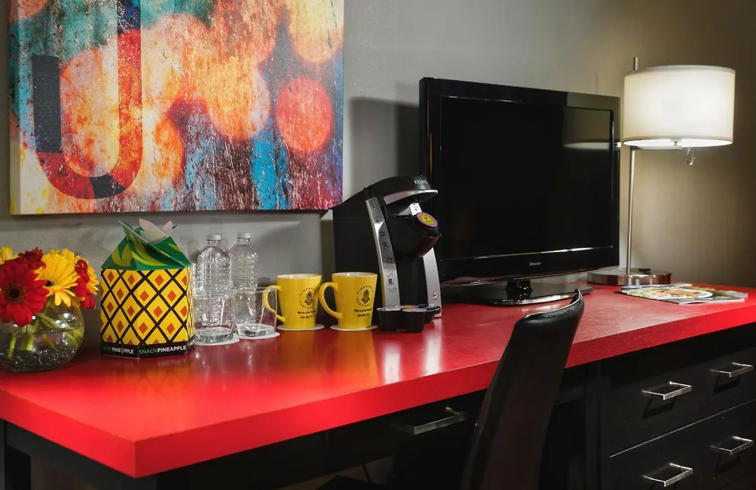 Staypineapple, Hotel Five, Downtown Seattle-1