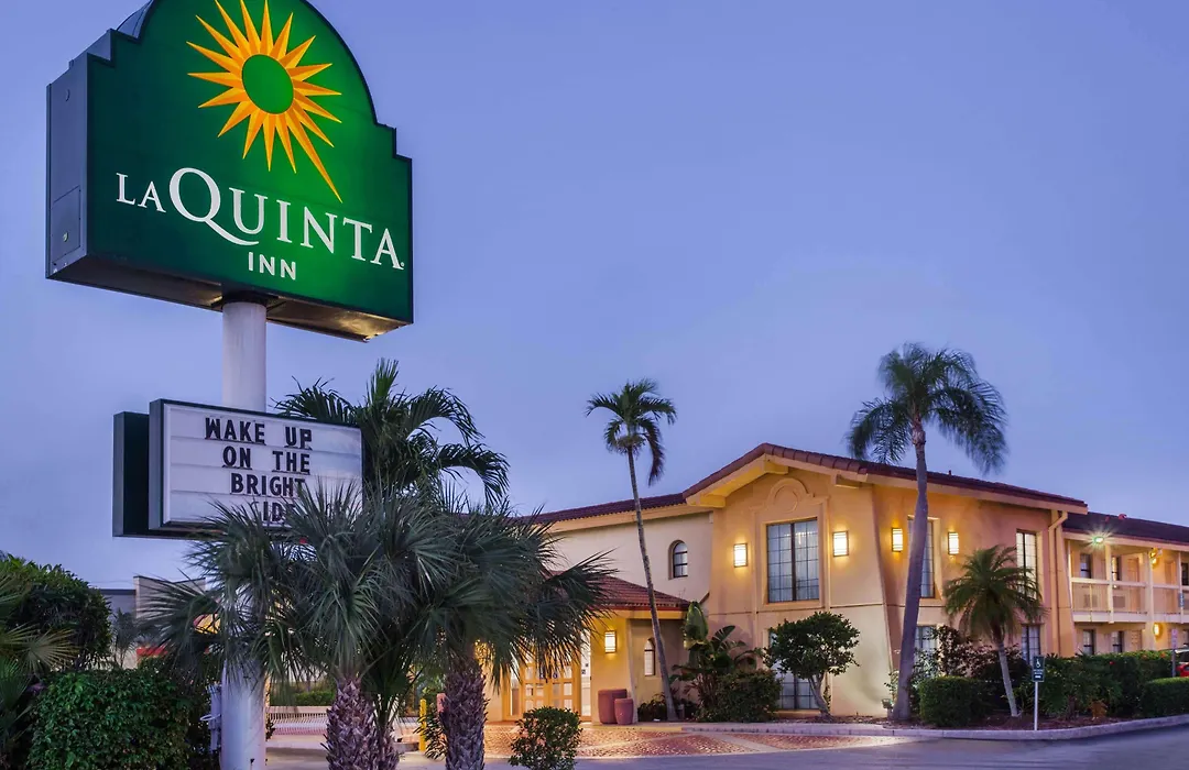 Baymont By Wyndham Fort Myers Central-1