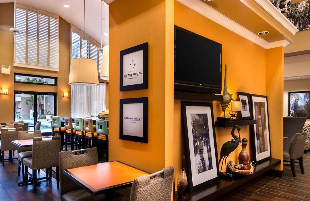 Hampton Inn & Suites Orlando-East Ucf-1