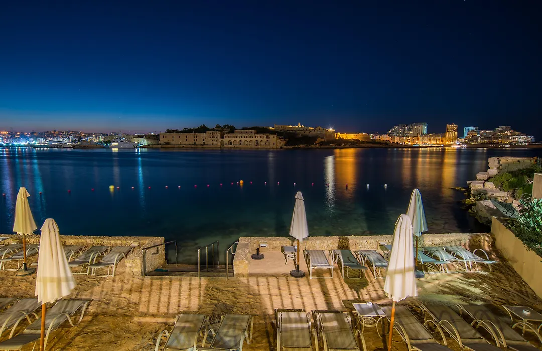 Grand Hotel Excelsior-1