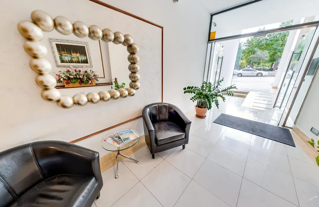 Onyx Apartments-1