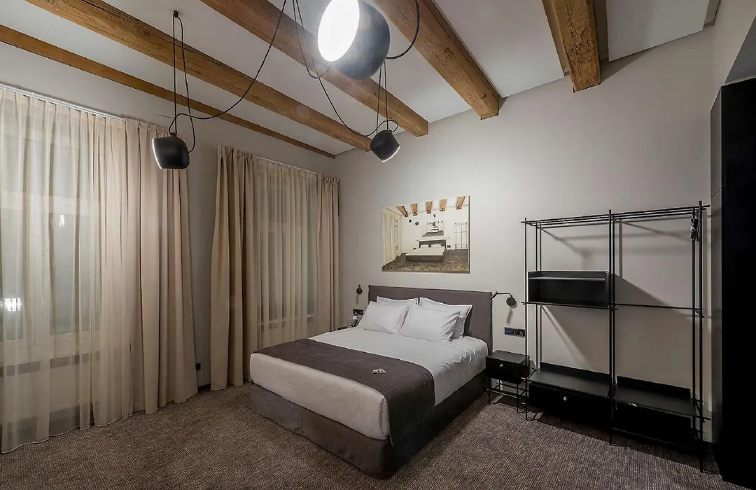 Artagonist Art Hotel-1