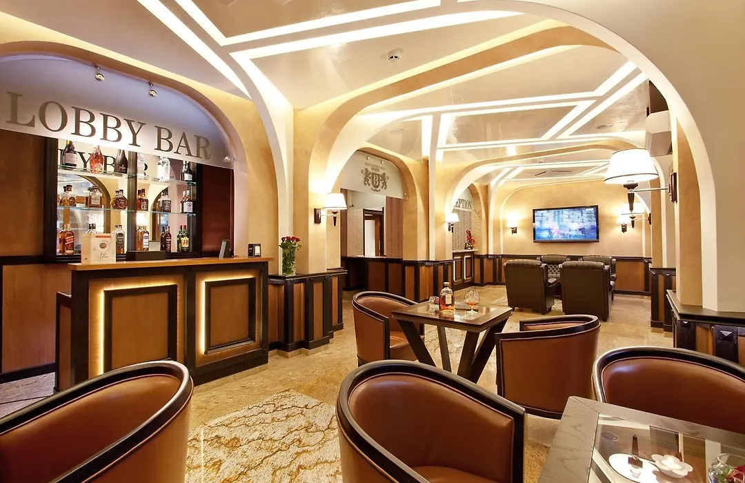 Best Western Plus Bristol Hotel-1