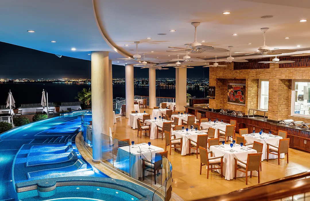 Grand Miramar All Luxury Suites&Residences-1