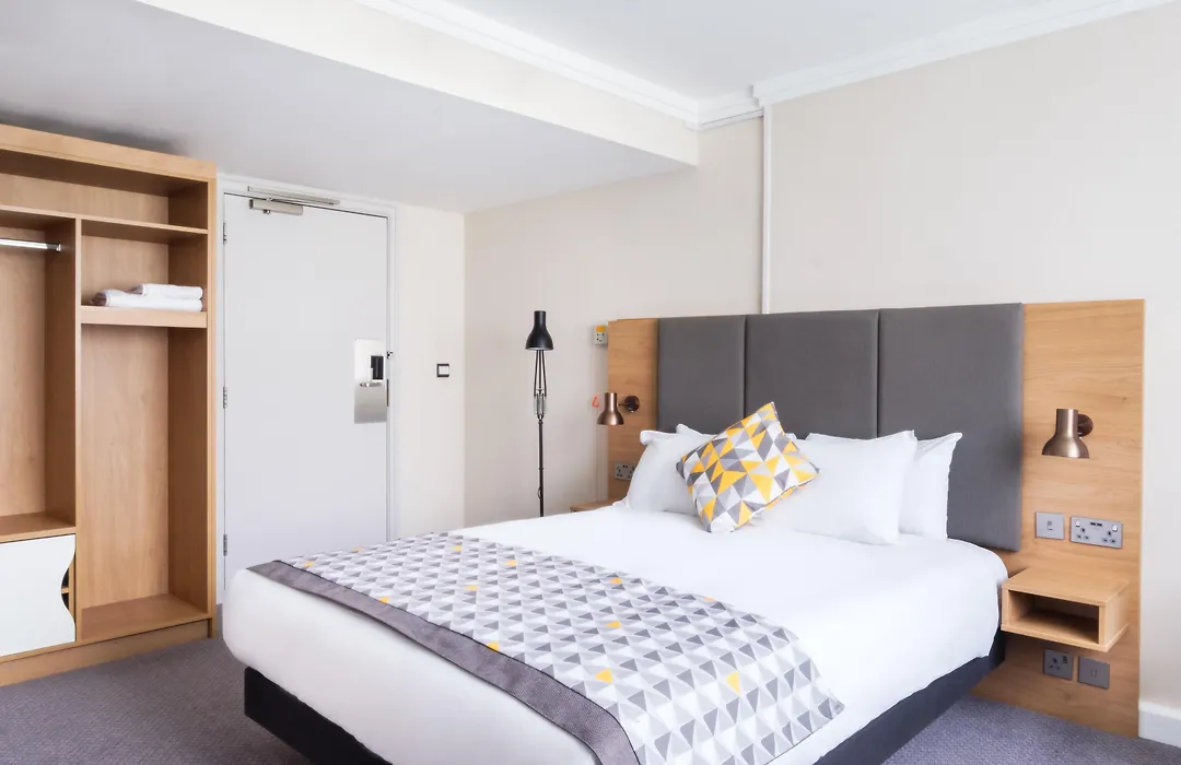 Holiday Inn High Wycombe M40, Jct.4 By Ihg-1