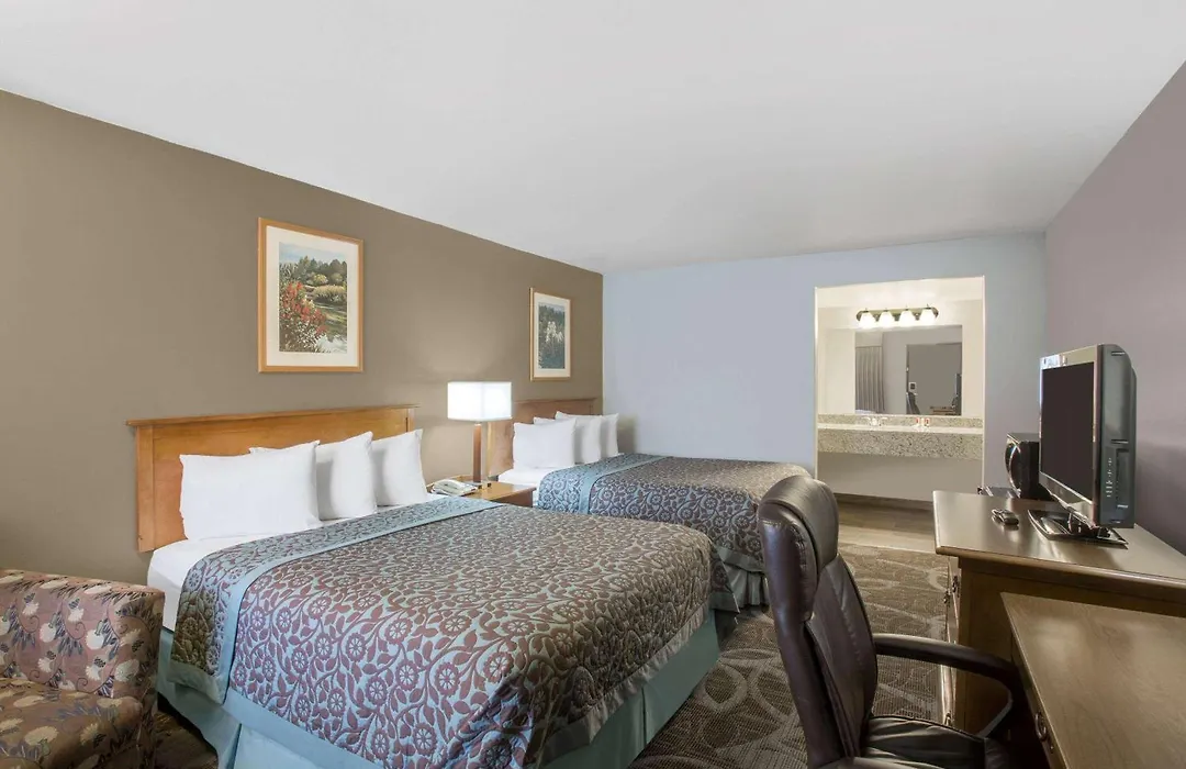 Royal Inn Provo-1