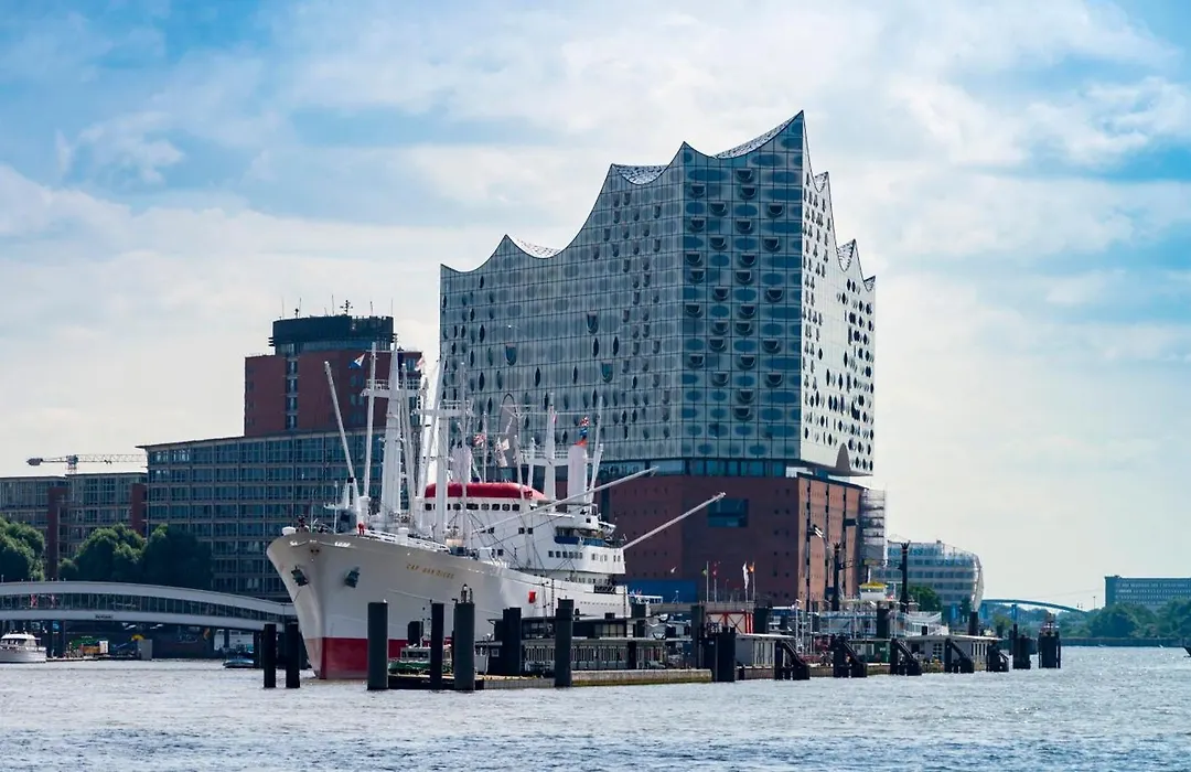 Holiday Inn Hamburg - City Nord By Ihg-1