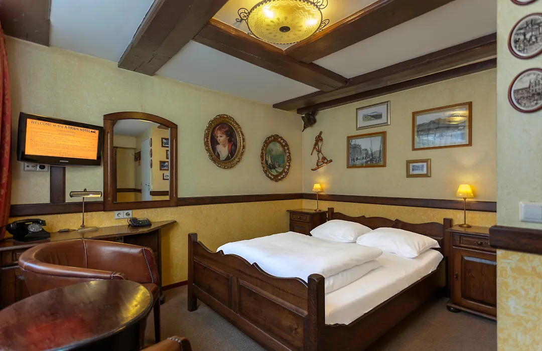 A-Train Hotel-1