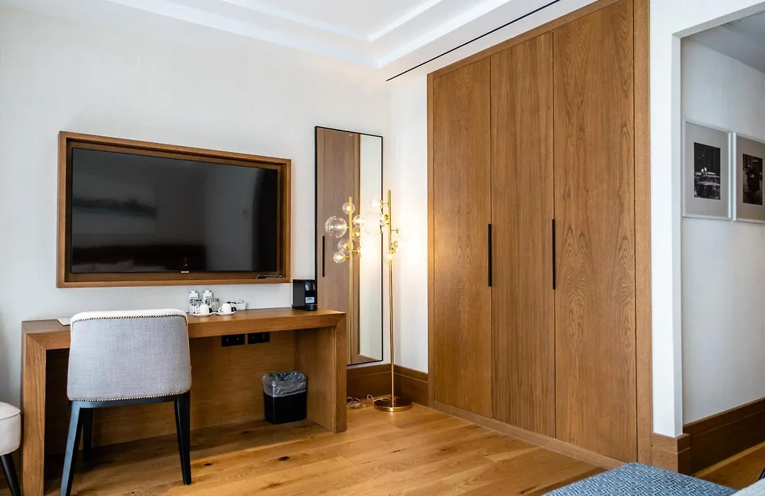 Soho Boutique Equitativa-1