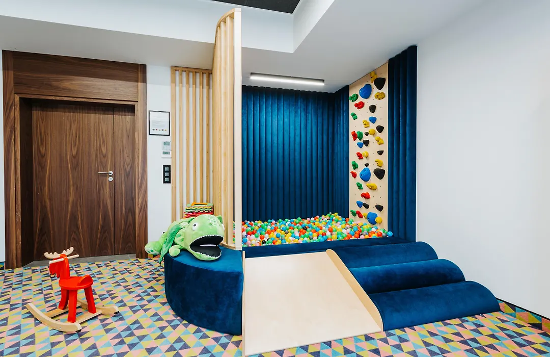 Garden Square Hotel-1