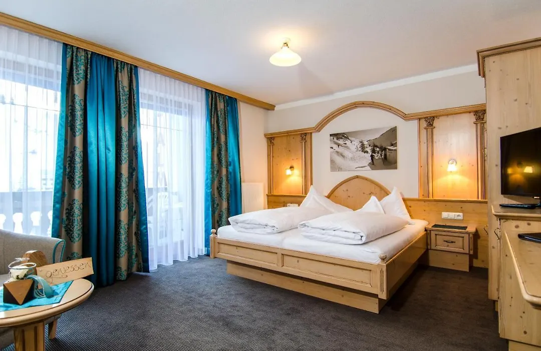 Sporthotel Almhof-1