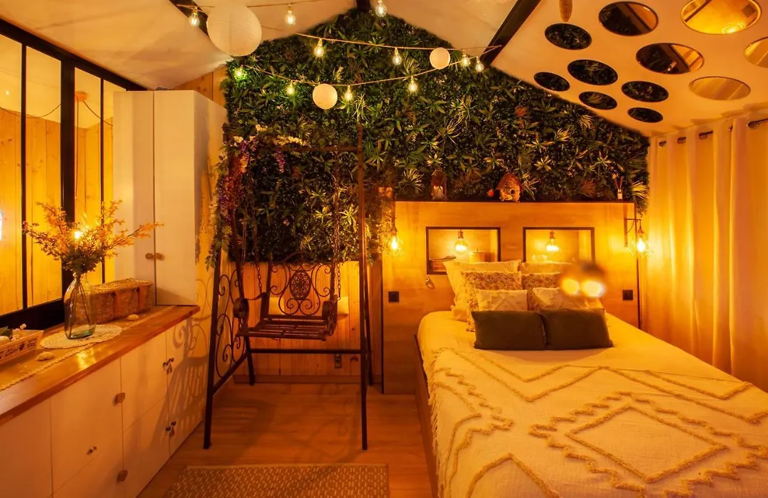 Love Room Romantique Les Petits Plaisirs-1