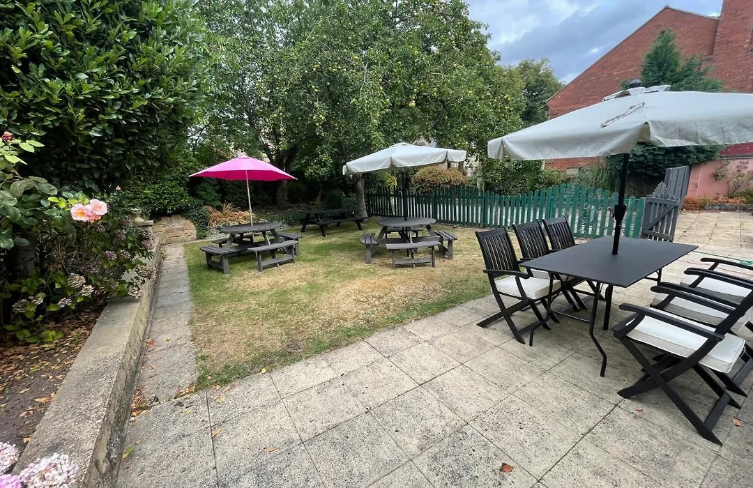 Mansfield Lodge Hotel Ltd-1