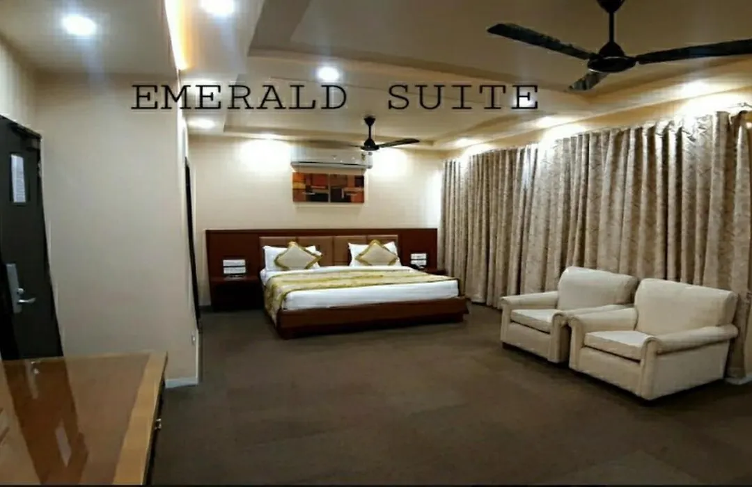The Emerald Club ,Rajkot-1
