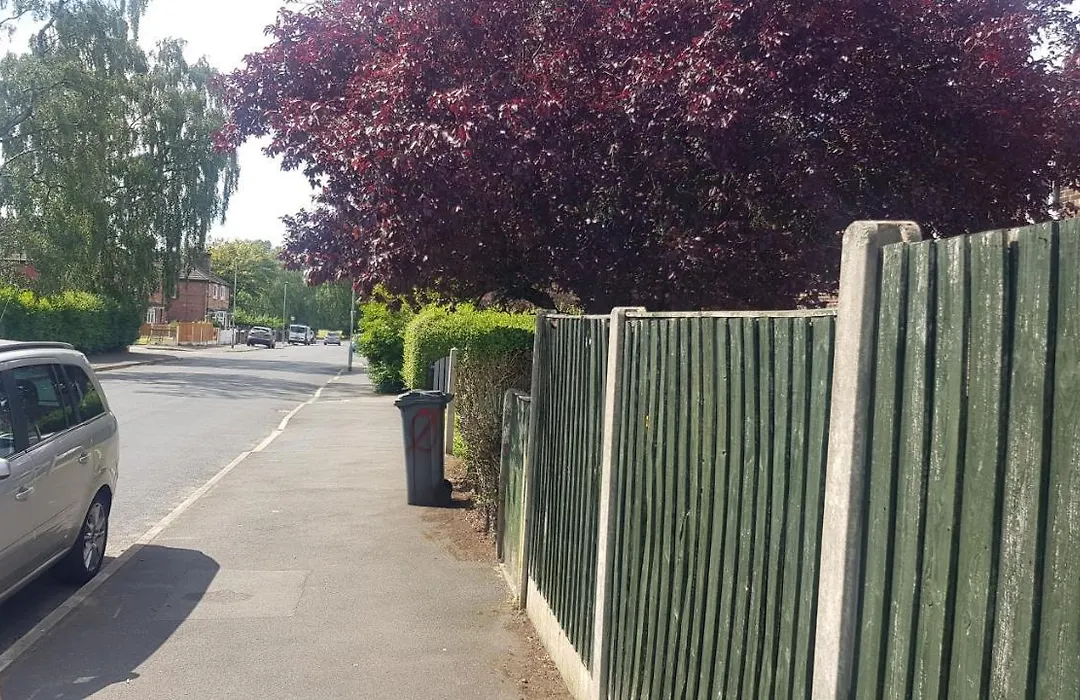 Double Bedroom In Withington, M20. 1 Db Bed, Rm 1-1