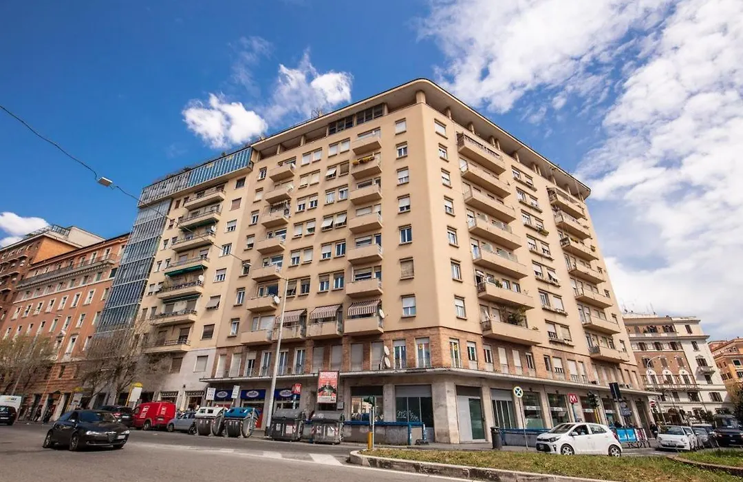 Hotel Laura-1