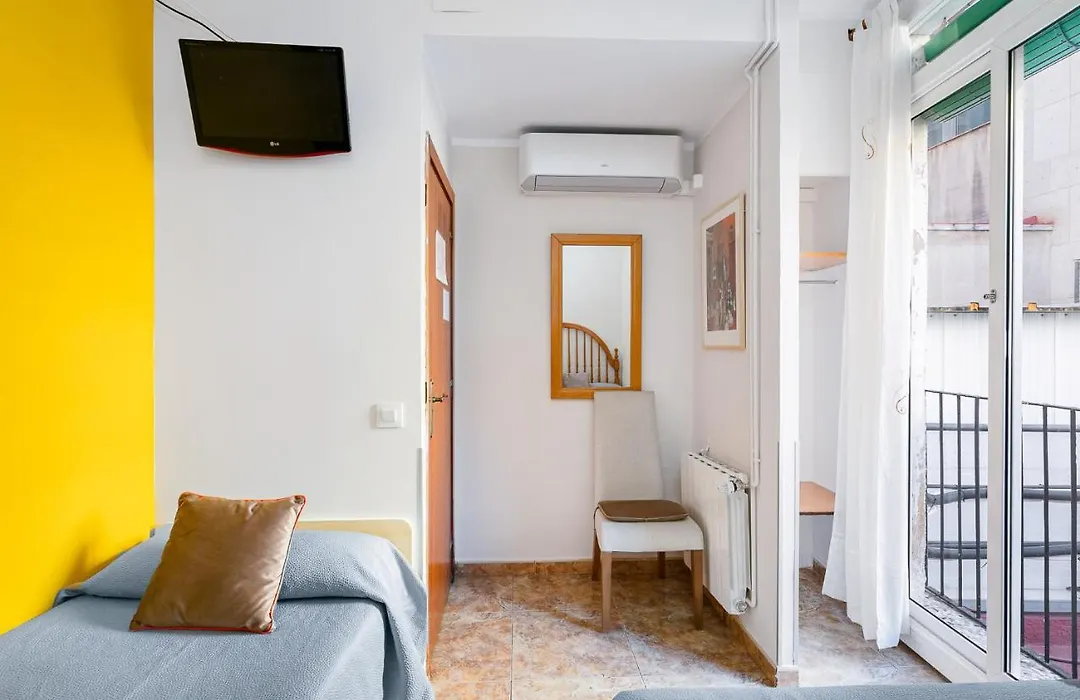 Hostal Santa Ana-1
