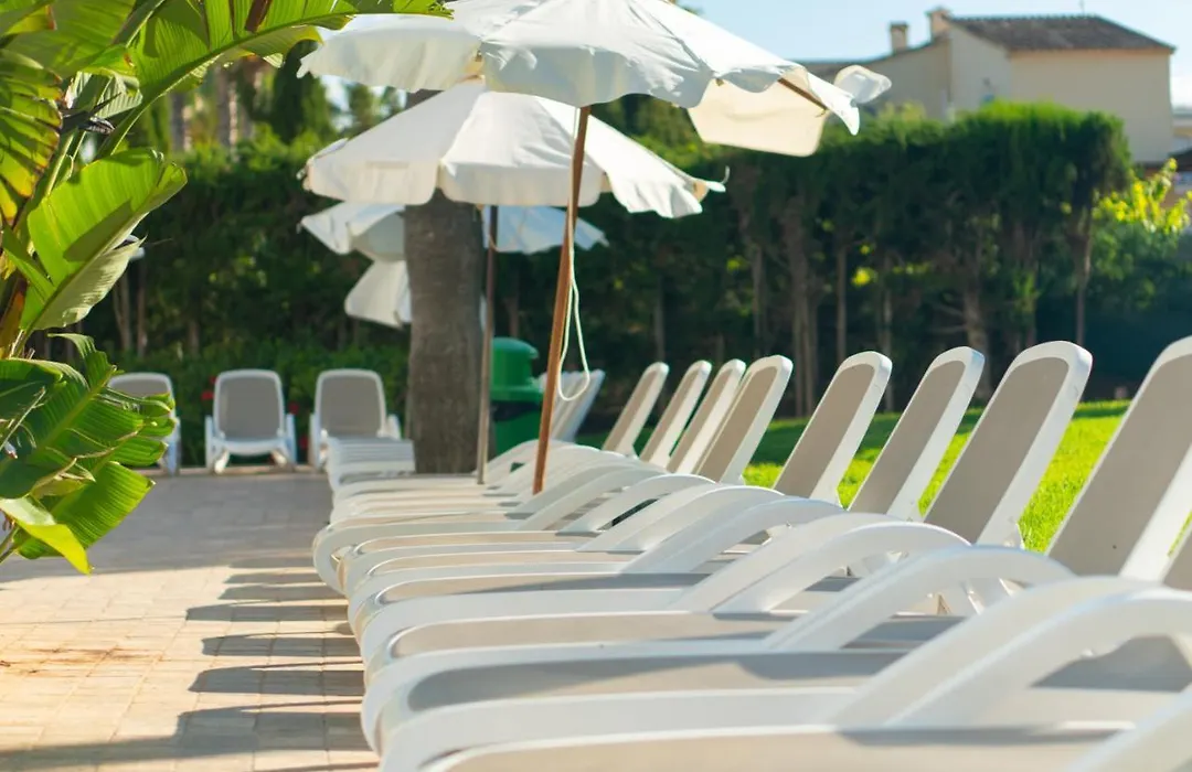 Tropicana Hotel-1