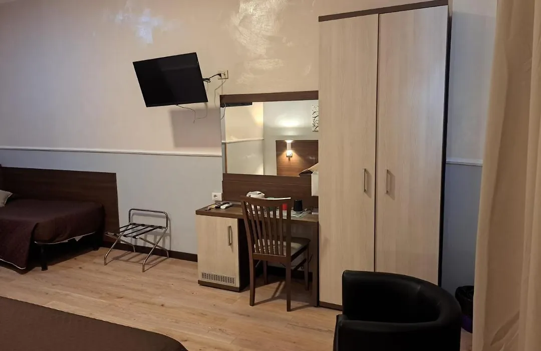 Hotel Leone-1