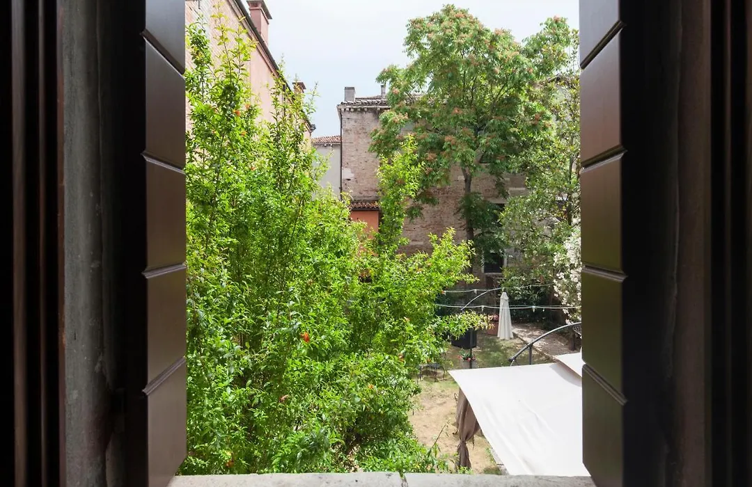 Casa Del Melograno-1