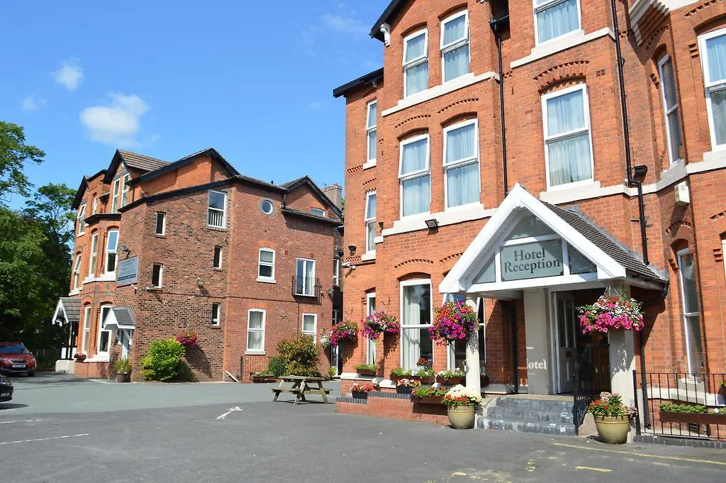 Westlynn Hotel & Apartments Free Parking Near Manchester Centre-1
