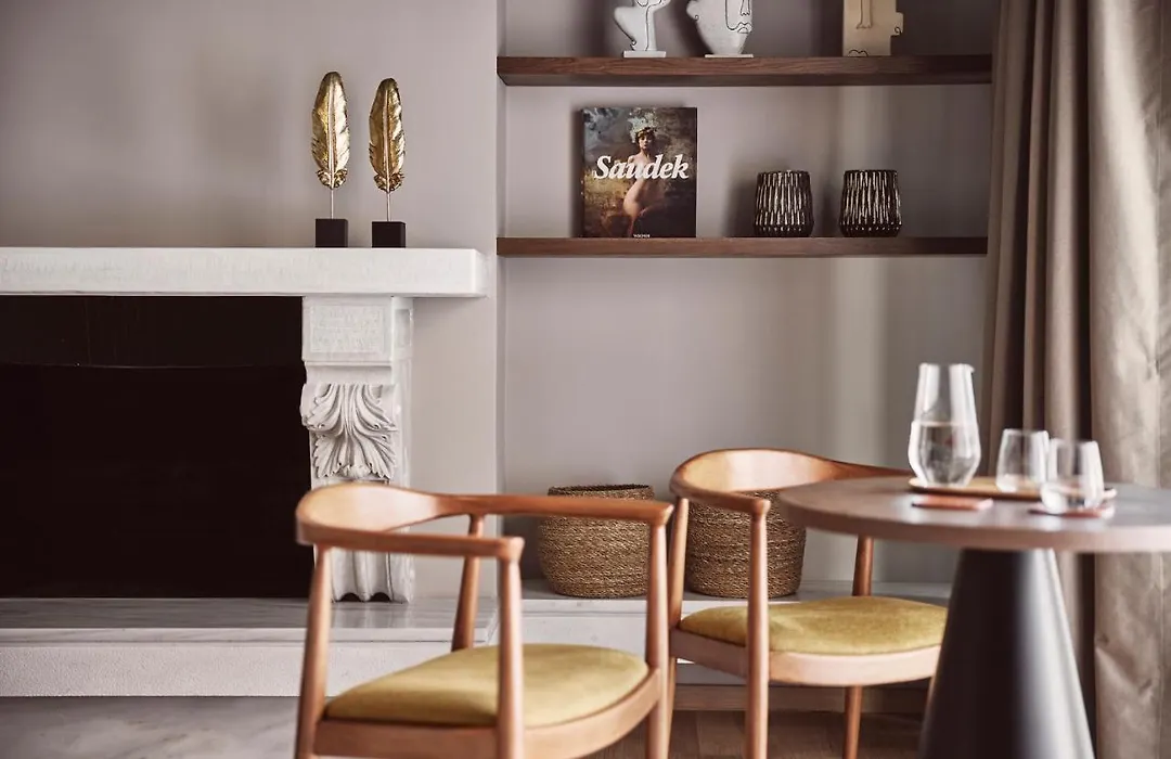 Cama Luxury Suites Glyfada-1