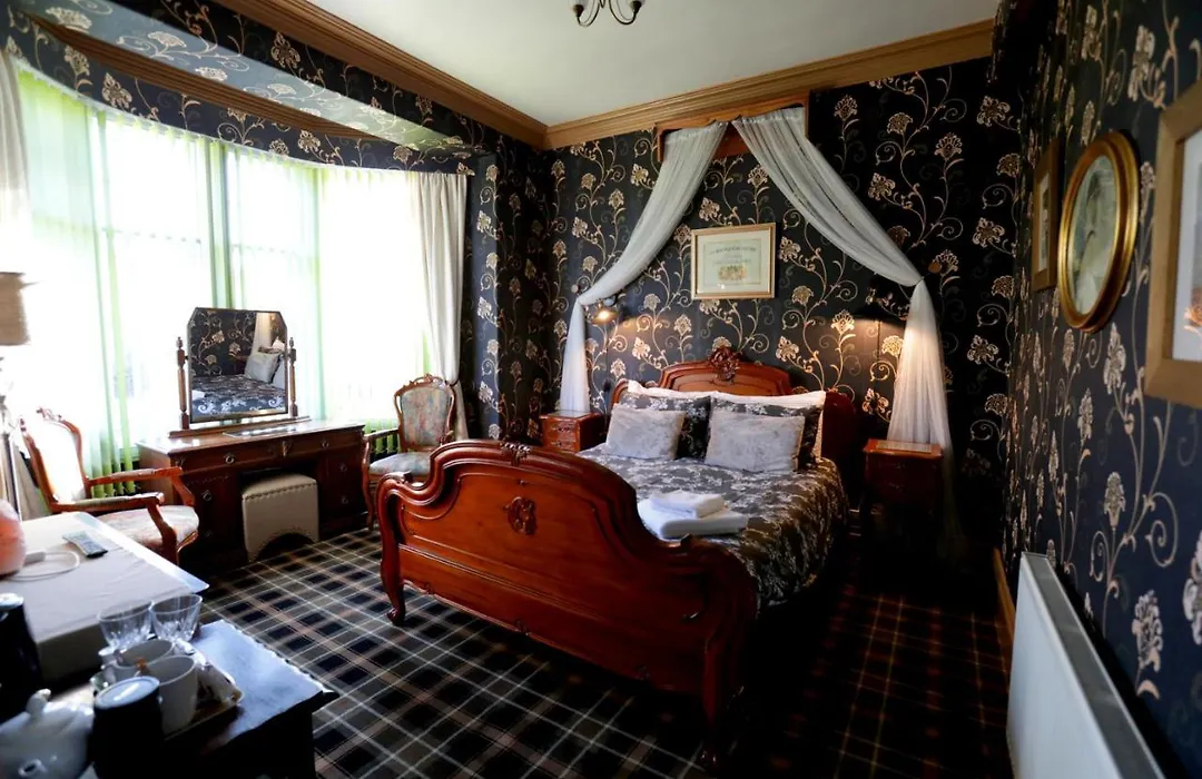Bryn Woodlands House-1