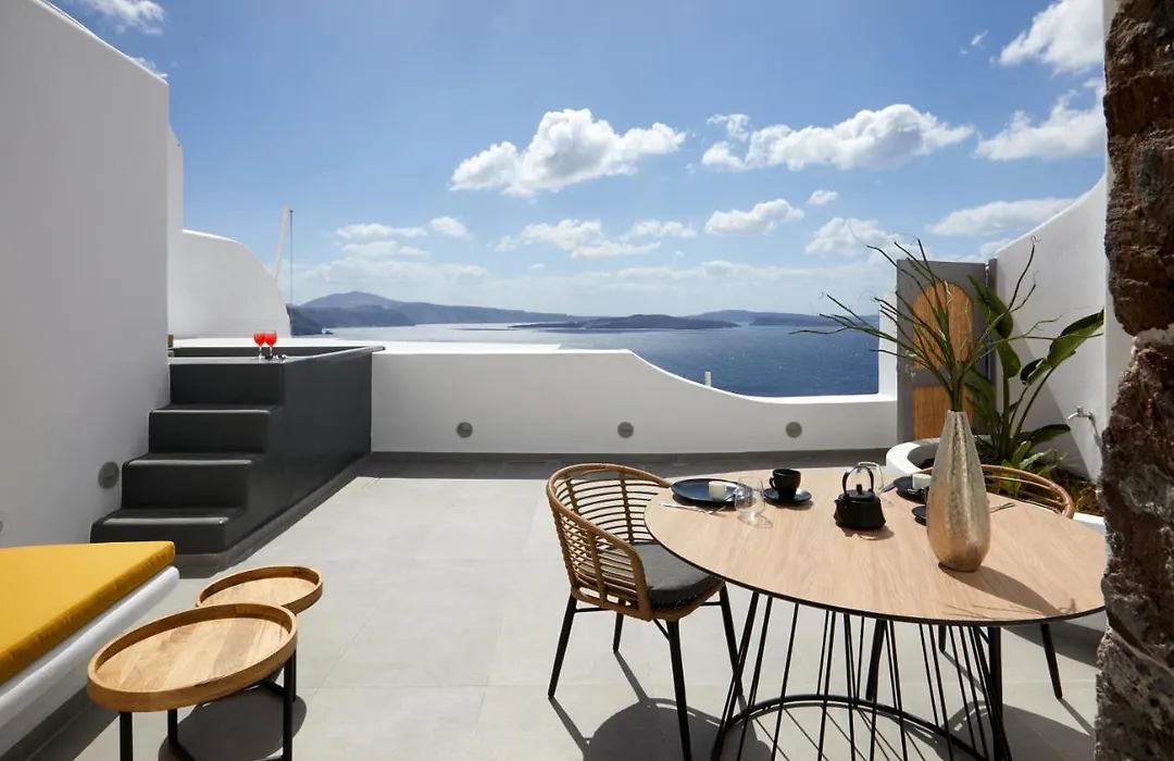 Allure Breeze Suites-1