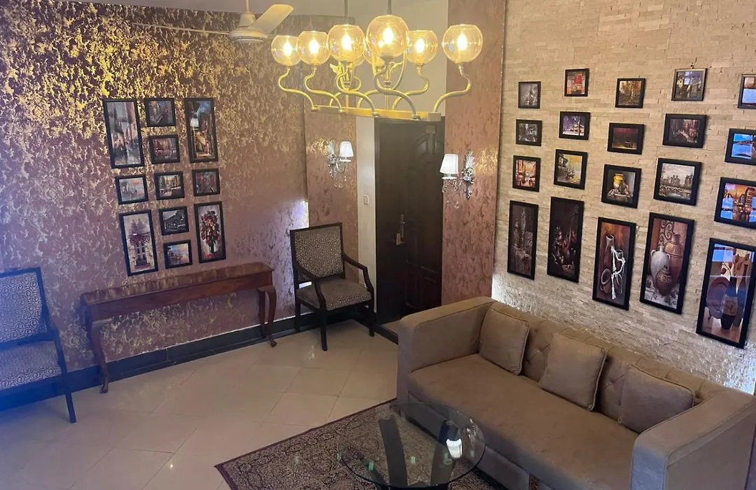 Shelton Hotel-1