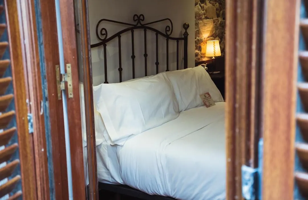 San Sebastian Dot Rooms-1