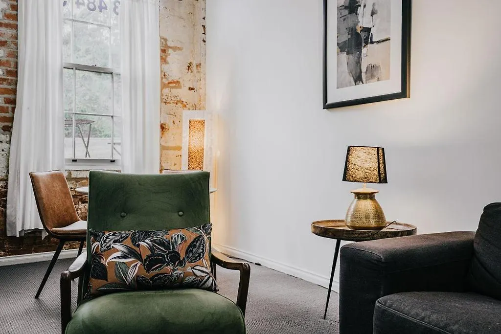 Albert Hotel Daylesford-1