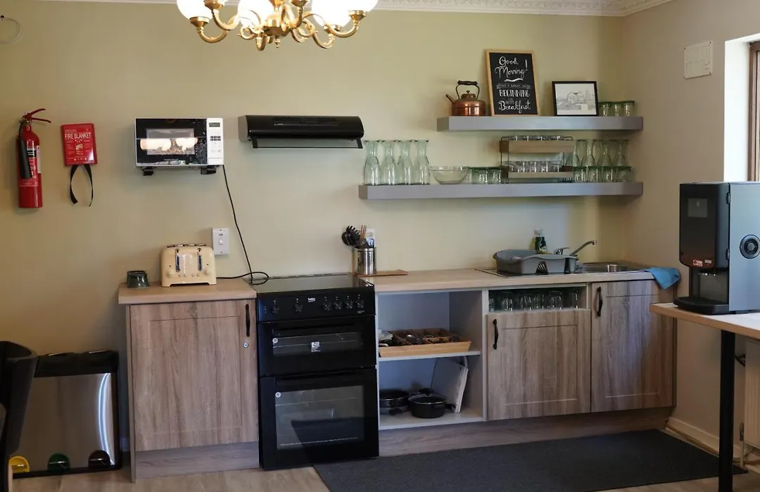 Slieve Bloom Manor Hostel-1