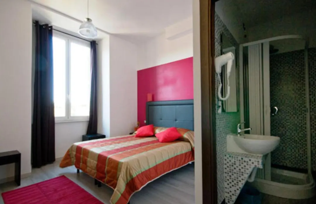 Mf Hotel-1