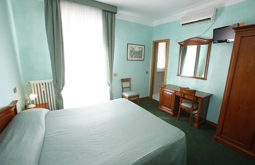 Hotel Adriatic-1
