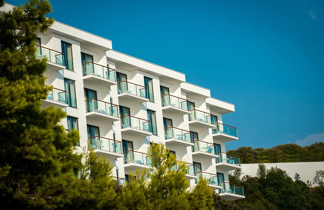 Royal Princess Hotel-1