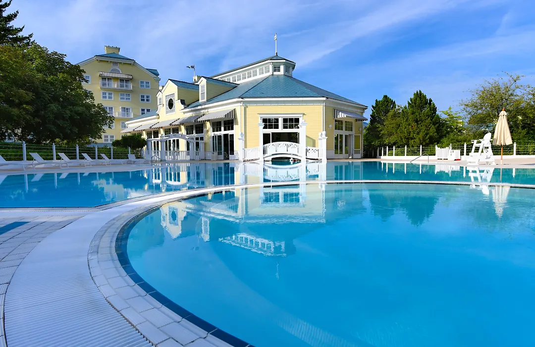 Disney Newport Bay Club-1